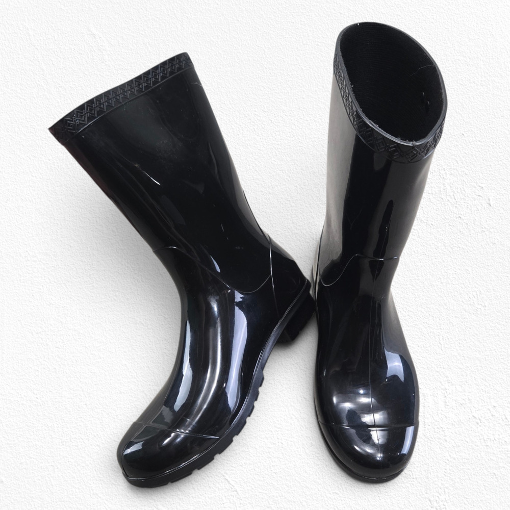 UGG Sienna Black Glossy Waterproof Rain Boots Women's Size 6 EU 37 1014452